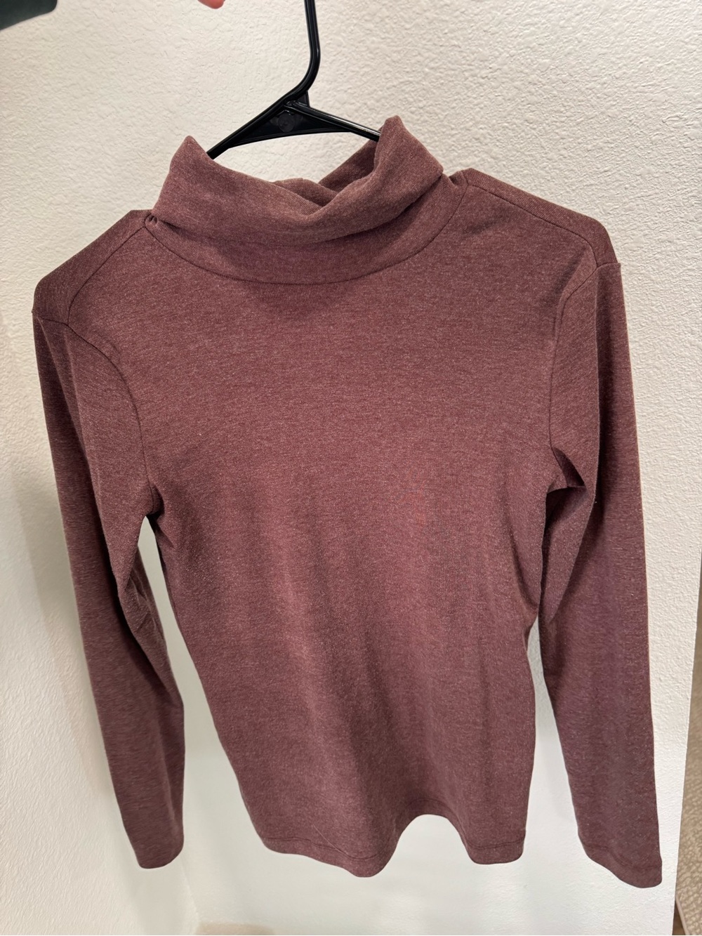 Eddie Bauer Mauve Heathered Turtleneck Long Sleeve Top